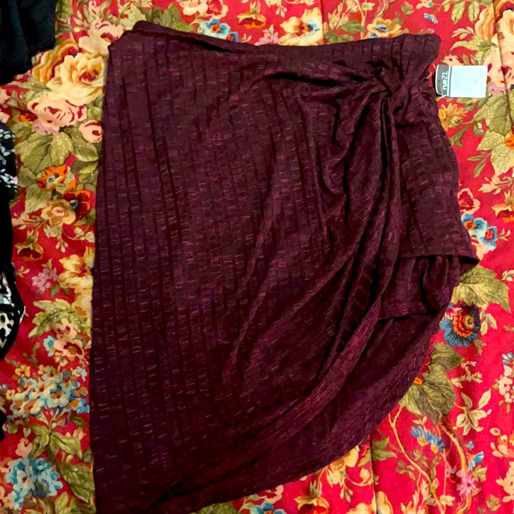 Asymmetrical Skirt -Burgundy